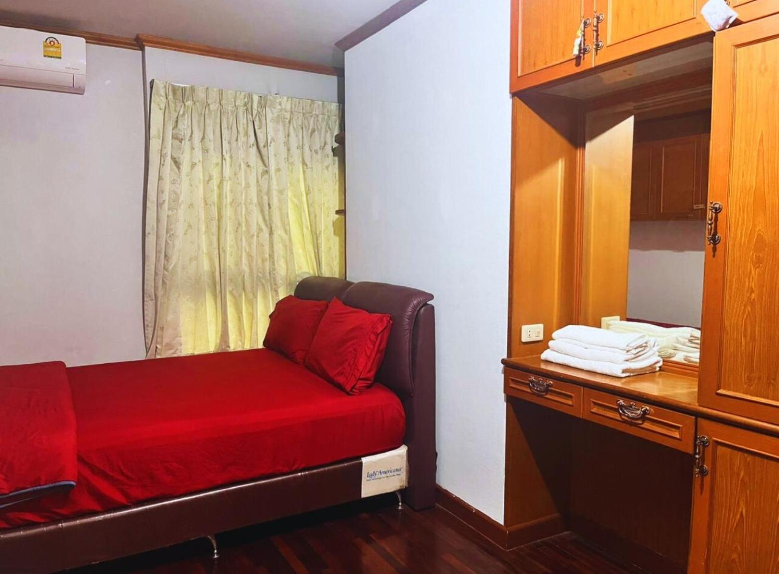 Grand Diamond Condo Suites Bangkok Exterior foto