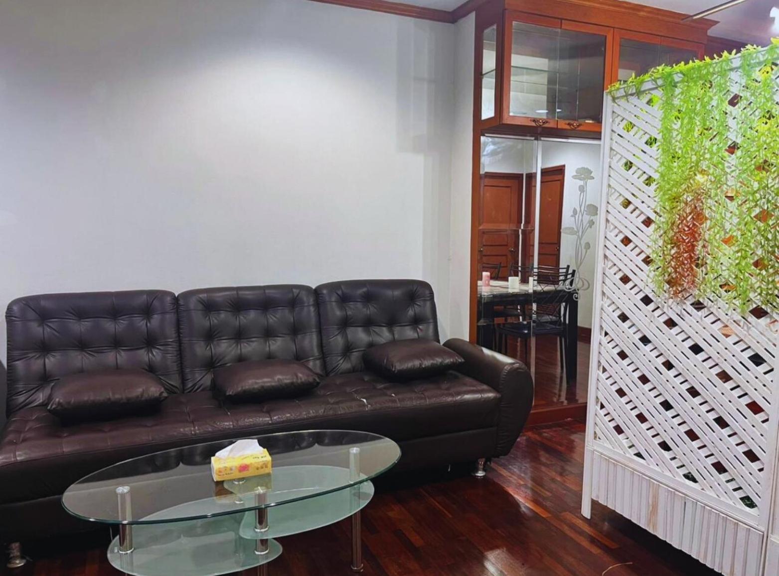 Grand Diamond Condo Suites Bangkok Exterior foto