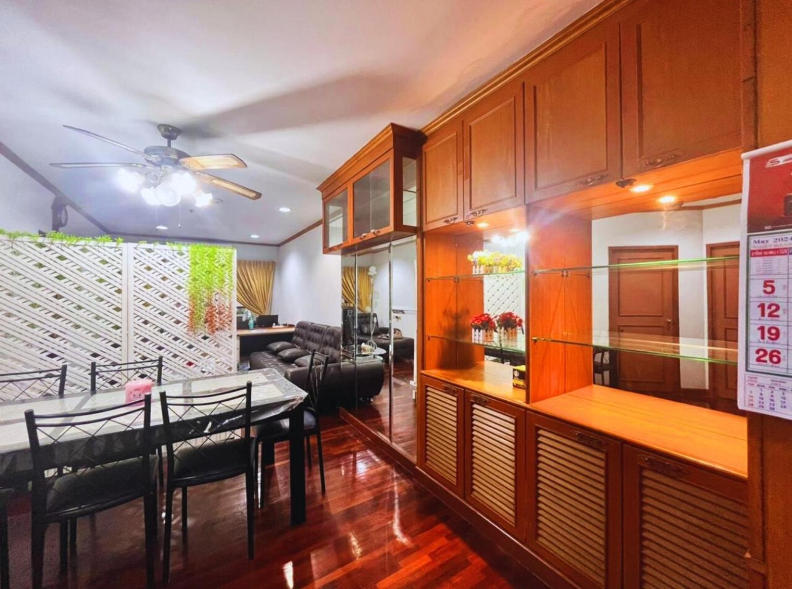 Grand Diamond Condo Suites Bangkok Exterior foto